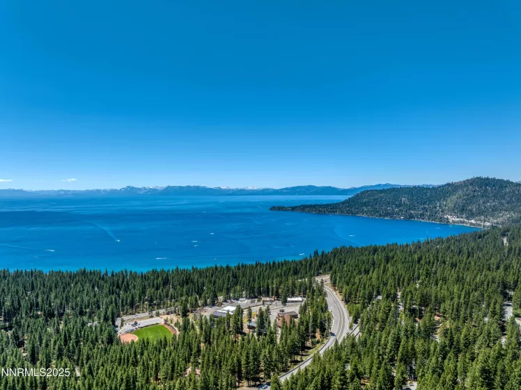 689 Tyner, Incline Village, Nevada 89451, 6 Bedrooms Bedrooms, ,7 BathroomsBathrooms,Residential,Residential,Tyner,250053222