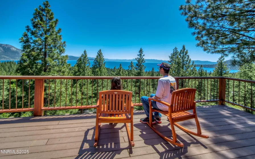 689 Tyner, Incline Village, Nevada 89451, 6 Bedrooms Bedrooms, ,7 BathroomsBathrooms,Residential,Residential,Tyner,250053222