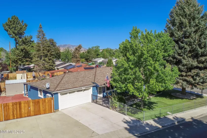 2579 11th, Sparks, Nevada 89431, 3 Bedrooms Bedrooms, ,1 BathroomBathrooms,Residential,Residential,11th,250053234
