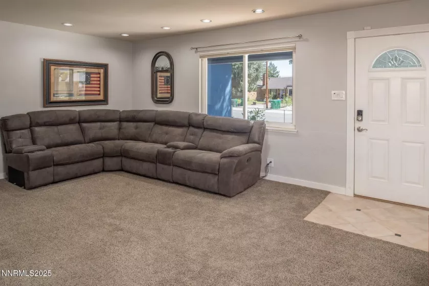 2579 11th, Sparks, Nevada 89431, 3 Bedrooms Bedrooms, ,1 BathroomBathrooms,Residential,Residential,11th,250053234