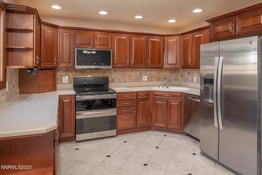 2579 11th, Sparks, Nevada 89431, 3 Bedrooms Bedrooms, ,1 BathroomBathrooms,Residential,Residential,11th,250053234