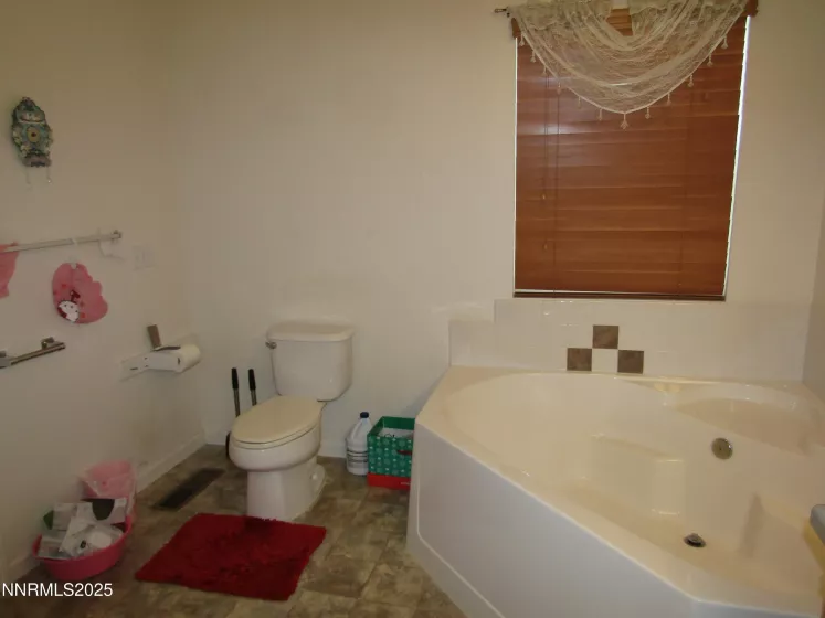 2 Pelham, Yerington, Nevada 89447, 3 Bedrooms Bedrooms, ,2 BathroomsBathrooms,Residential,Residential,Pelham,250053235