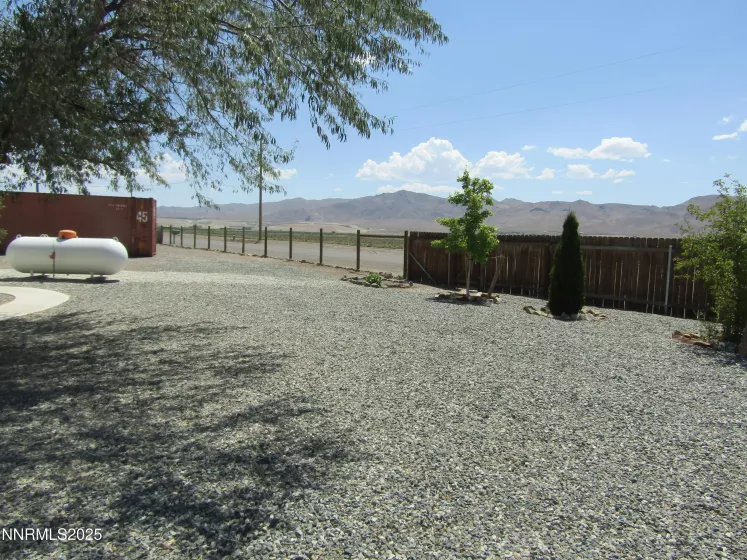 2 Pelham, Yerington, Nevada 89447, 3 Bedrooms Bedrooms, ,2 BathroomsBathrooms,Residential,Residential,Pelham,250053235