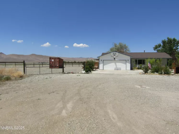 2 Pelham, Yerington, Nevada 89447, 3 Bedrooms Bedrooms, ,2 BathroomsBathrooms,Residential,Residential,Pelham,250053235