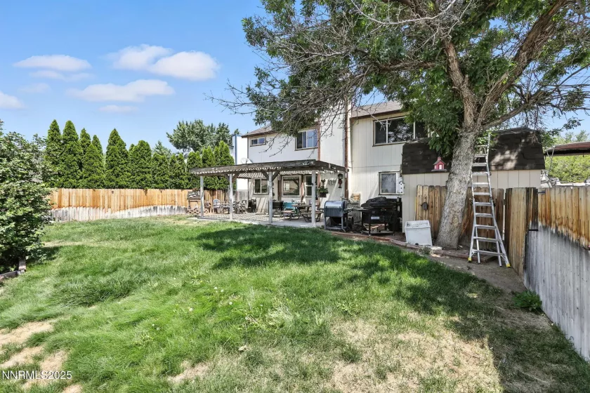 1475 Golddust, Sparks, Nevada 89436, 4 Bedrooms Bedrooms, ,3 BathroomsBathrooms,Residential,Residential,Golddust,250053239