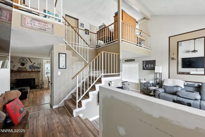 1475 Golddust, Sparks, Nevada 89436, 4 Bedrooms Bedrooms, ,3 BathroomsBathrooms,Residential,Residential,Golddust,250053239