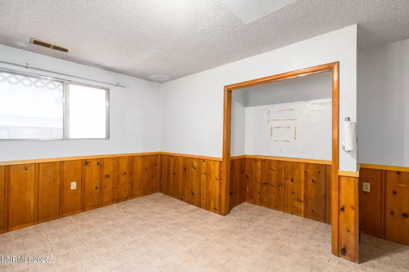 5385 Carol, Sun Valley, Nevada 89433, 1 Bedroom Bedrooms, ,1 BathroomBathrooms,Residential,Residential,Carol,250051476