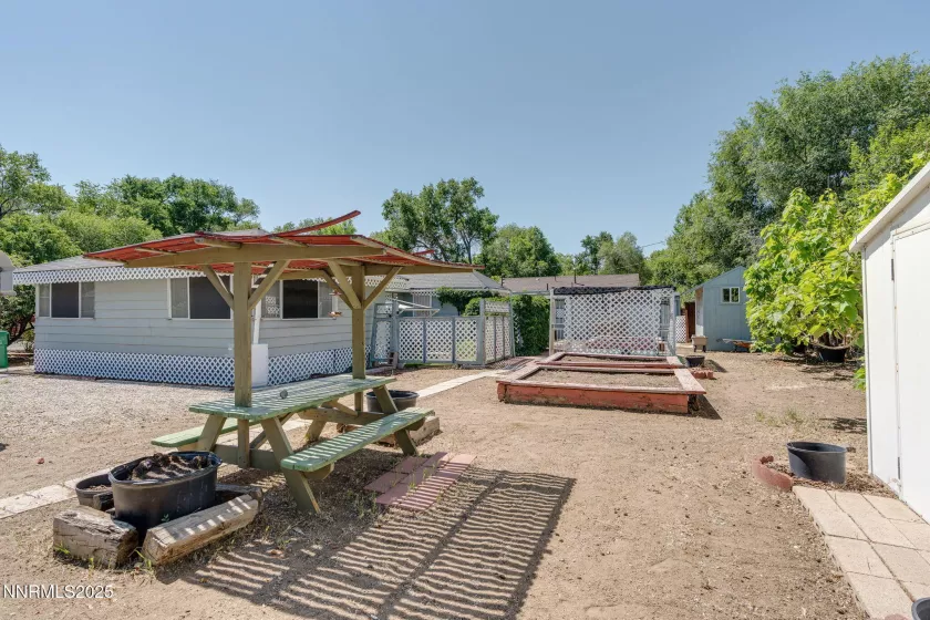 5385 Carol, Sun Valley, Nevada 89433, 1 Bedroom Bedrooms, ,1 BathroomBathrooms,Residential,Residential,Carol,250051476