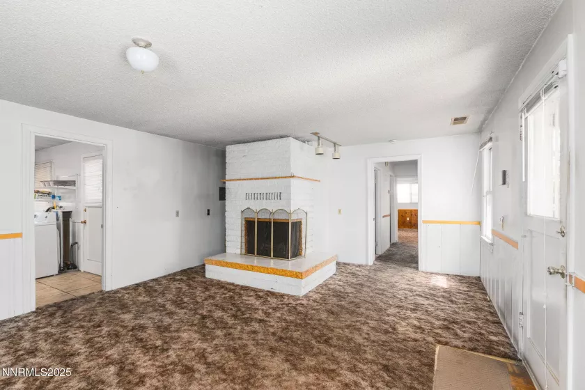 5385 Carol, Sun Valley, Nevada 89433, 1 Bedroom Bedrooms, ,1 BathroomBathrooms,Residential,Residential,Carol,250051476