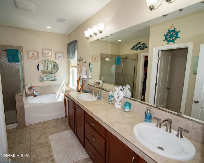 7595 Jonquil, Reno, Nevada 89506, 3 Bedrooms Bedrooms, ,2 BathroomsBathrooms,Residential,Residential,Jonquil,250053244