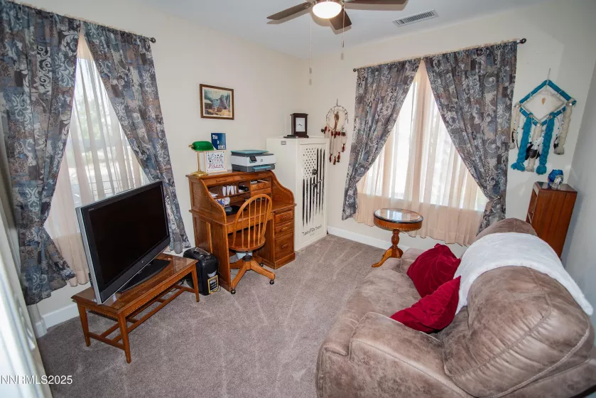 7595 Jonquil, Reno, Nevada 89506, 3 Bedrooms Bedrooms, ,2 BathroomsBathrooms,Residential,Residential,Jonquil,250053244
