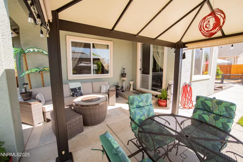 7595 Jonquil, Reno, Nevada 89506, 3 Bedrooms Bedrooms, ,2 BathroomsBathrooms,Residential,Residential,Jonquil,250053244