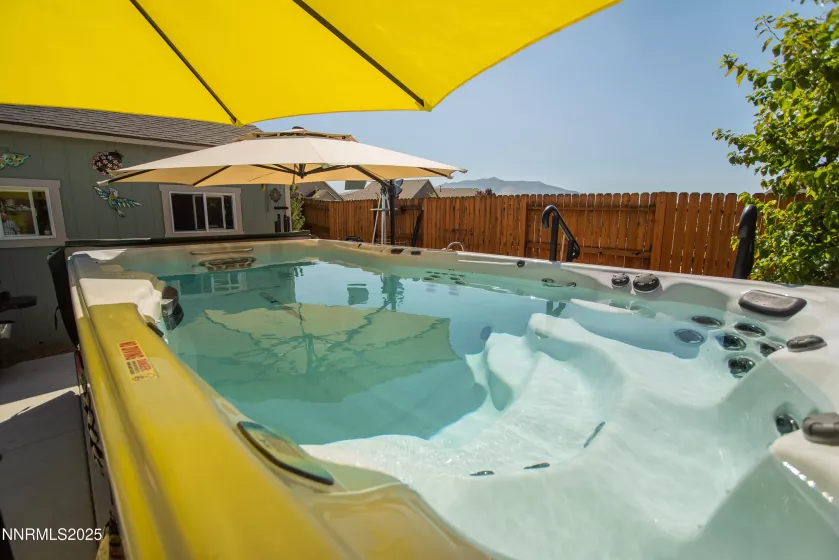 7595 Jonquil, Reno, Nevada 89506, 3 Bedrooms Bedrooms, ,2 BathroomsBathrooms,Residential,Residential,Jonquil,250053244