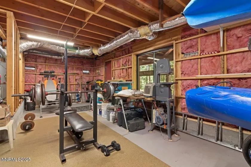 1568 Chippewa, South Lake Tahoe, California 96150, 3 Bedrooms Bedrooms, ,3 BathroomsBathrooms,Residential,Residential,Chippewa,250053245