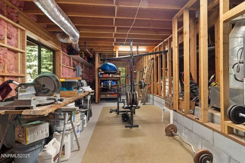 1568 Chippewa, South Lake Tahoe, California 96150, 3 Bedrooms Bedrooms, ,3 BathroomsBathrooms,Residential,Residential,Chippewa,250053245