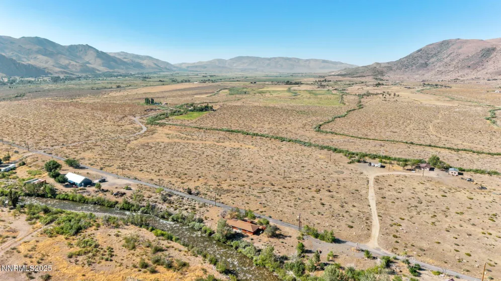 547 River, Coleville, California 96107, 3 Bedrooms Bedrooms, ,2 BathroomsBathrooms,Residential,Residential,River,250053249