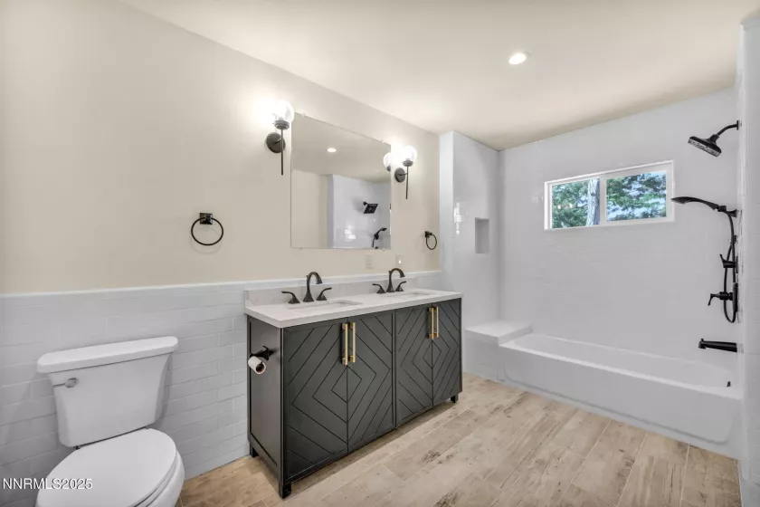 547 River, Coleville, California 96107, 3 Bedrooms Bedrooms, ,2 BathroomsBathrooms,Residential,Residential,River,250053249