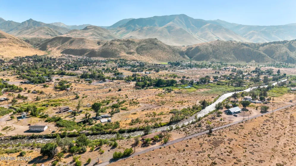 547 River, Coleville, California 96107, 3 Bedrooms Bedrooms, ,2 BathroomsBathrooms,Residential,Residential,River,250053249