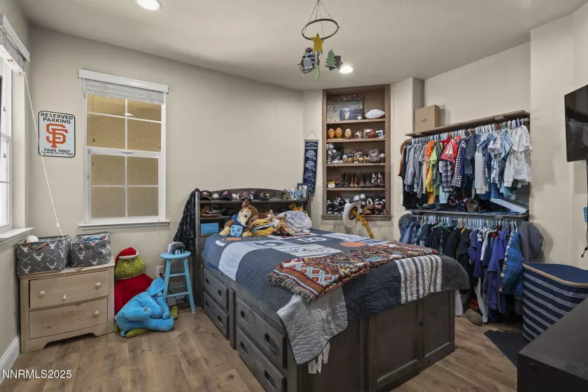 1322 Fuggles, Spanish Springs, Nevada 89441, 4 Bedrooms Bedrooms, ,3 BathroomsBathrooms,Residential,Residential,Fuggles,250053266