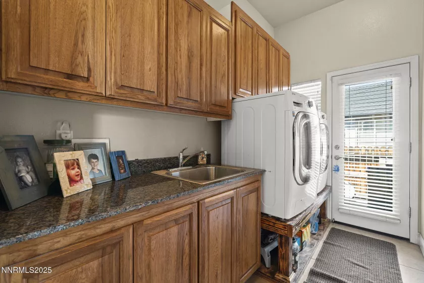 1322 Fuggles, Spanish Springs, Nevada 89441, 4 Bedrooms Bedrooms, ,3 BathroomsBathrooms,Residential,Residential,Fuggles,250053266