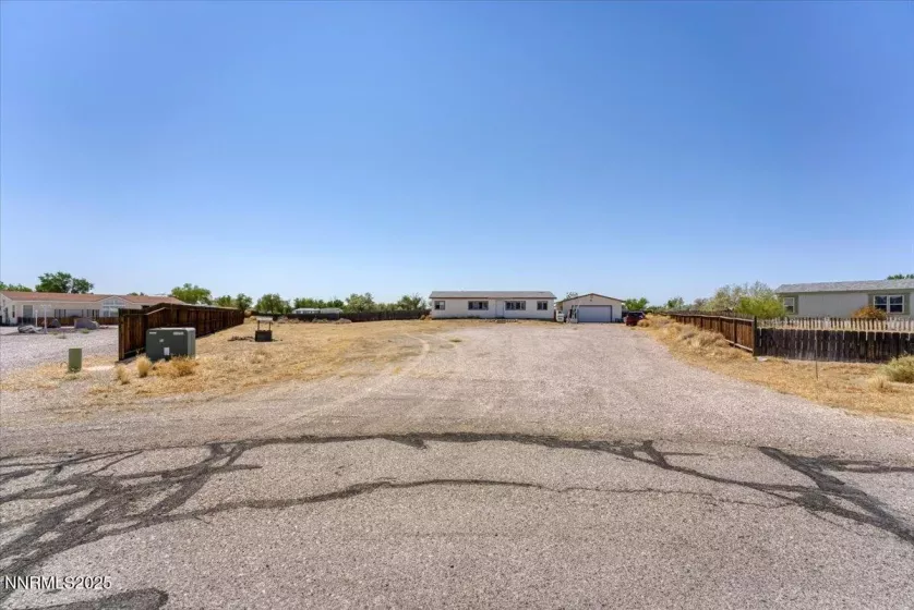 1480 Michelle, Fallon, Nevada 89406, 3 Bedrooms Bedrooms, ,2 BathroomsBathrooms,Residential,Residential,Michelle,250053289