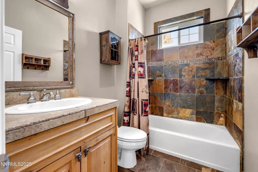 750 Zolezzi, Reno, Nevada 89511, 5 Bedrooms Bedrooms, ,4 BathroomsBathrooms,Residential,Residential,Zolezzi,250053292