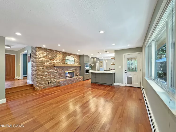 1550 Swan, Reno, Nevada 89509, 3 Bedrooms Bedrooms, ,3 BathroomsBathrooms,Residential,Residential,Swan,250053299