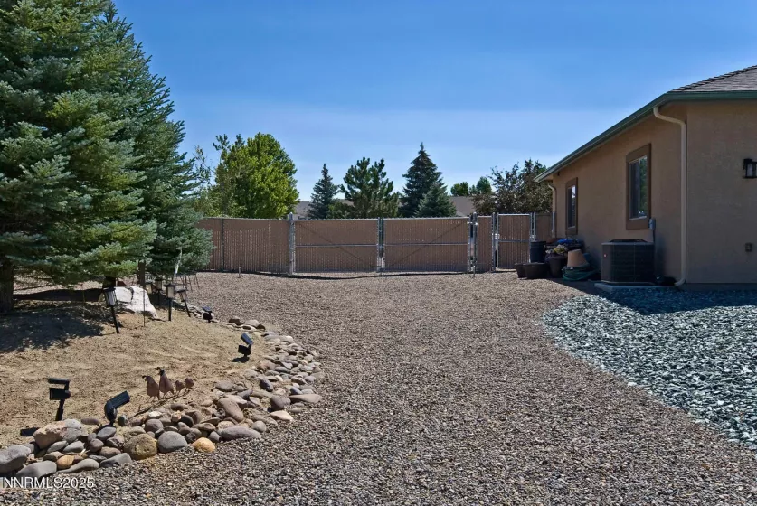 1572 Amber Rose, Minden, Nevada 89423, 3 Bedrooms Bedrooms, ,3 BathroomsBathrooms,Residential,Residential,Amber Rose,250053274