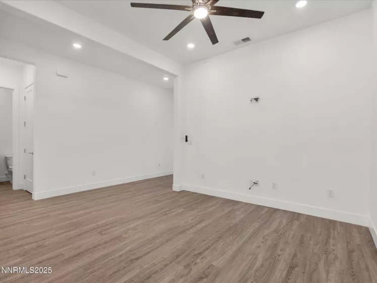 11640 Crosby, Sparks, Nevada 89441, 4 Bedrooms Bedrooms, ,5 BathroomsBathrooms,Residential,Residential,Crosby,250053277
