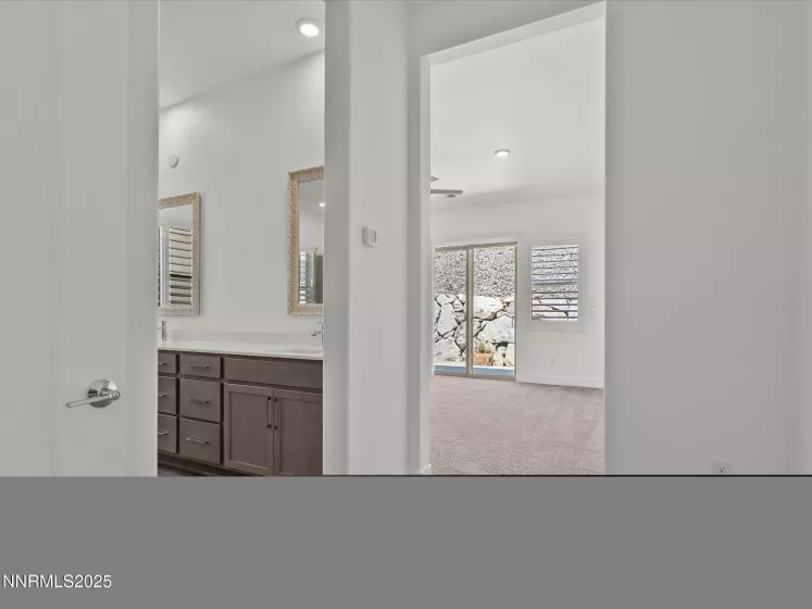 11640 Crosby, Sparks, Nevada 89441, 4 Bedrooms Bedrooms, ,5 BathroomsBathrooms,Residential,Residential,Crosby,250053277