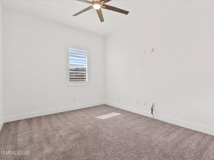 11640 Crosby, Sparks, Nevada 89441, 4 Bedrooms Bedrooms, ,5 BathroomsBathrooms,Residential,Residential,Crosby,250053277