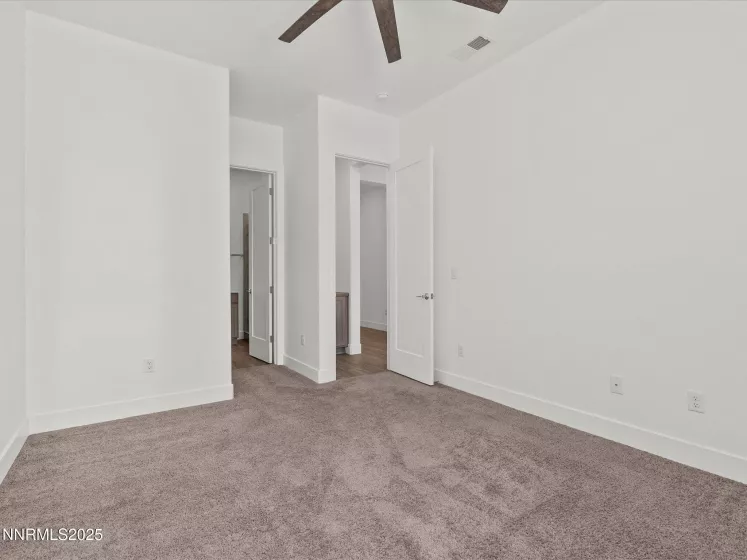 11640 Crosby, Sparks, Nevada 89441, 4 Bedrooms Bedrooms, ,5 BathroomsBathrooms,Residential,Residential,Crosby,250053277