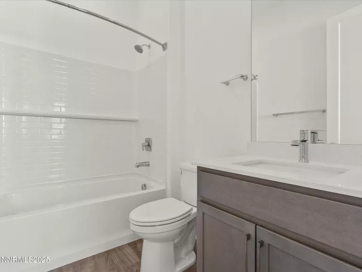 11640 Crosby, Sparks, Nevada 89441, 4 Bedrooms Bedrooms, ,5 BathroomsBathrooms,Residential,Residential,Crosby,250053277