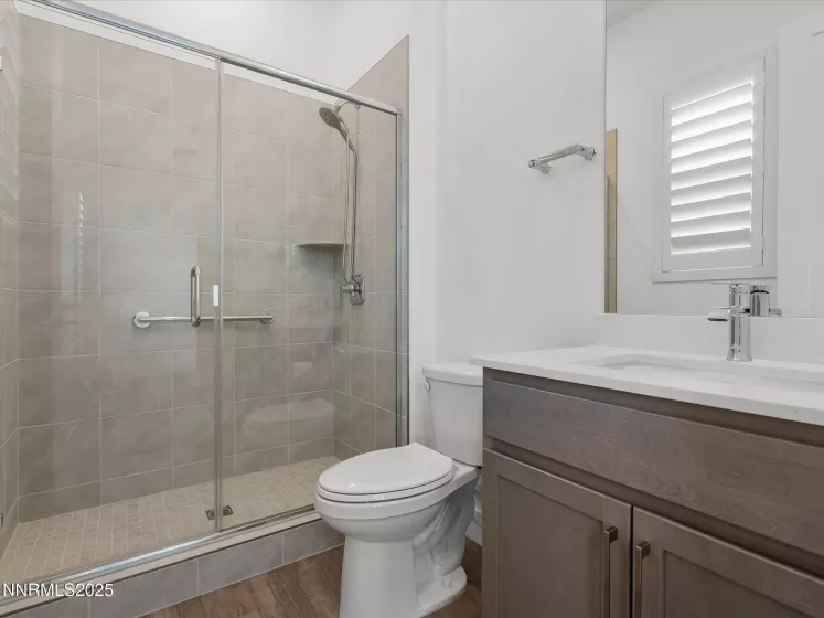 11640 Crosby, Sparks, Nevada 89441, 4 Bedrooms Bedrooms, ,5 BathroomsBathrooms,Residential,Residential,Crosby,250053277
