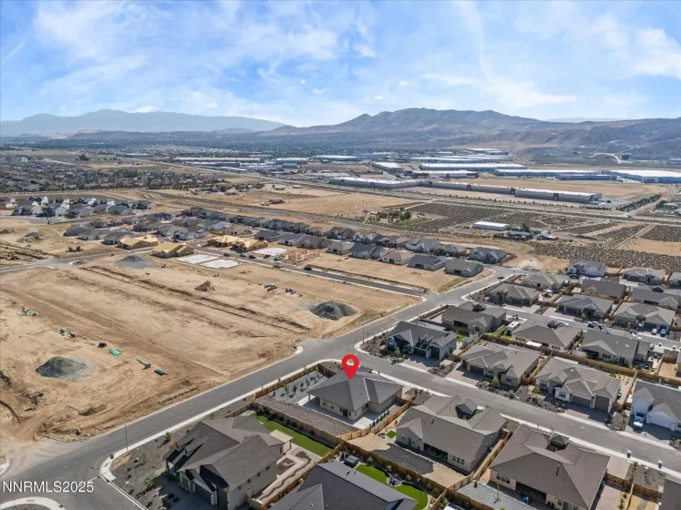 11640 Crosby, Sparks, Nevada 89441, 4 Bedrooms Bedrooms, ,5 BathroomsBathrooms,Residential,Residential,Crosby,250053277
