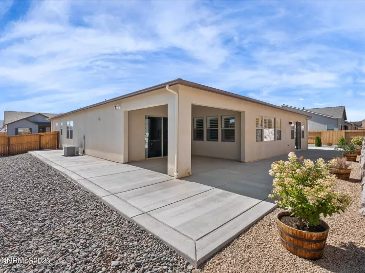 11640 Crosby, Sparks, Nevada 89441, 4 Bedrooms Bedrooms, ,5 BathroomsBathrooms,Residential,Residential,Crosby,250053277