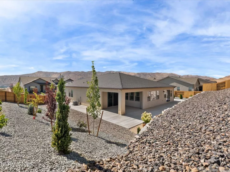 11640 Crosby, Sparks, Nevada 89441, 4 Bedrooms Bedrooms, ,5 BathroomsBathrooms,Residential,Residential,Crosby,250053277