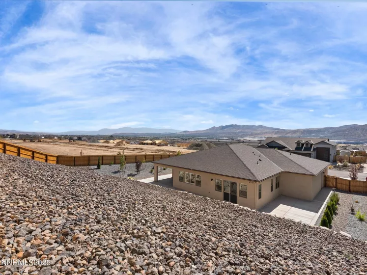 11640 Crosby, Sparks, Nevada 89441, 4 Bedrooms Bedrooms, ,5 BathroomsBathrooms,Residential,Residential,Crosby,250053277
