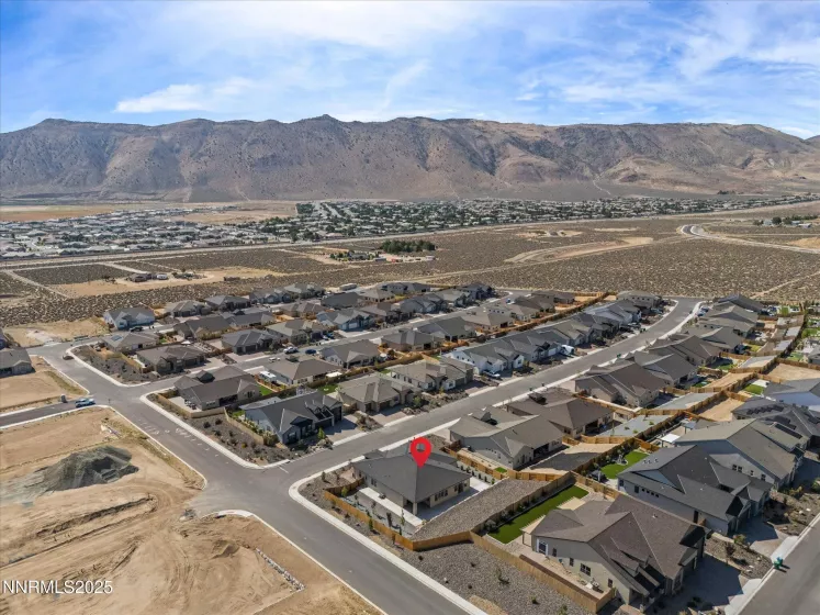 11640 Crosby, Sparks, Nevada 89441, 4 Bedrooms Bedrooms, ,5 BathroomsBathrooms,Residential,Residential,Crosby,250053277
