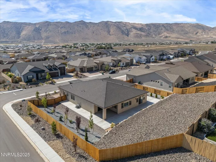 11640 Crosby, Sparks, Nevada 89441, 4 Bedrooms Bedrooms, ,5 BathroomsBathrooms,Residential,Residential,Crosby,250053277