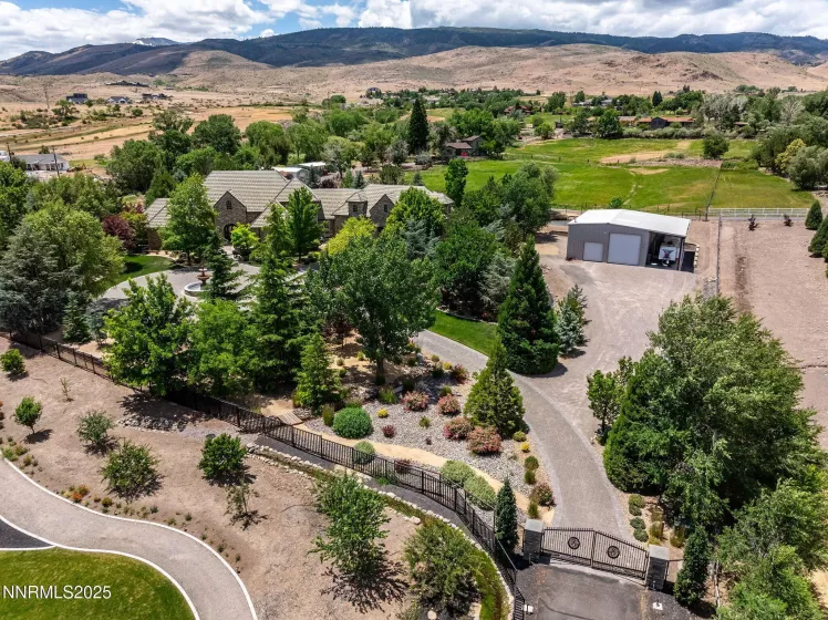 8741 Lakeside, Reno, Nevada 89511, 4 Bedrooms Bedrooms, ,7 BathroomsBathrooms,Residential,Residential,Lakeside,250053279
