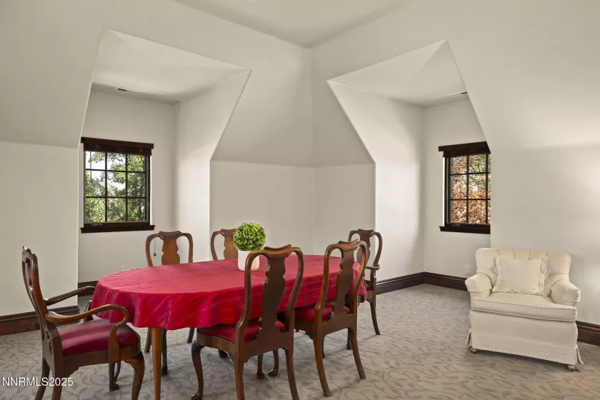 8741 Lakeside, Reno, Nevada 89511, 4 Bedrooms Bedrooms, ,7 BathroomsBathrooms,Residential,Residential,Lakeside,250053279