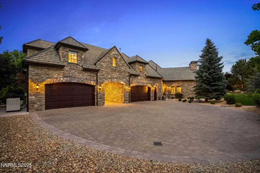 8741 Lakeside, Reno, Nevada 89511, 4 Bedrooms Bedrooms, ,7 BathroomsBathrooms,Residential,Residential,Lakeside,250053279