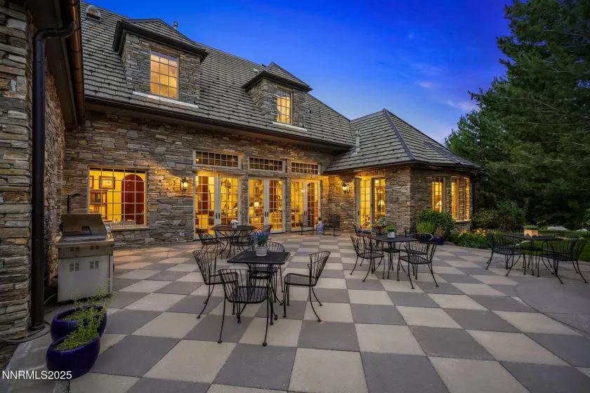 8741 Lakeside, Reno, Nevada 89511, 4 Bedrooms Bedrooms, ,7 BathroomsBathrooms,Residential,Residential,Lakeside,250053279