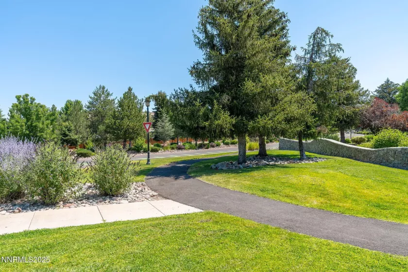 1850 Almonte, Sparks, Nevada 89436, 4 Bedrooms Bedrooms, ,2 BathroomsBathrooms,Residential,Residential,Almonte,250053281