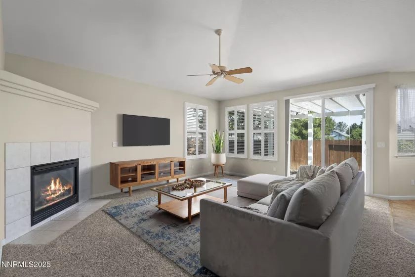 1850 Almonte, Sparks, Nevada 89436, 4 Bedrooms Bedrooms, ,2 BathroomsBathrooms,Residential,Residential,Almonte,250053281