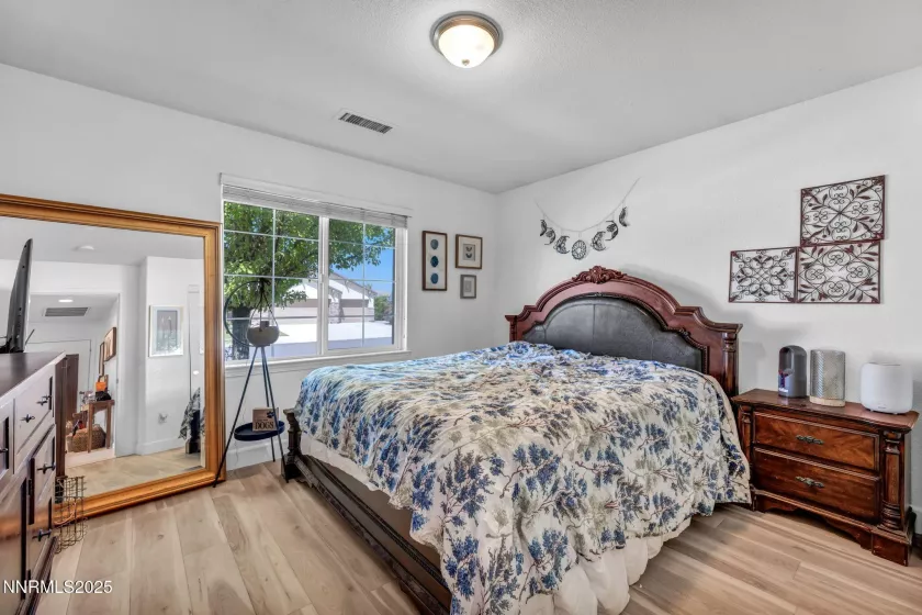 7718 Rhythm, Sparks, Nevada 89436, 4 Bedrooms Bedrooms, ,3 BathroomsBathrooms,Residential,Residential,Rhythm,250053287