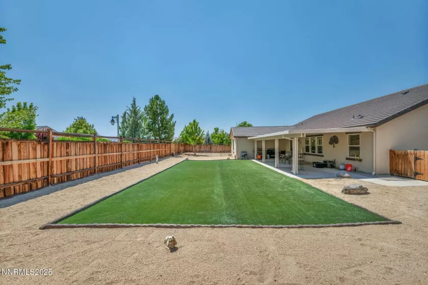 7718 Rhythm, Sparks, Nevada 89436, 4 Bedrooms Bedrooms, ,3 BathroomsBathrooms,Residential,Residential,Rhythm,250053287