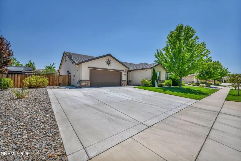 7718 Rhythm, Sparks, Nevada 89436, 4 Bedrooms Bedrooms, ,3 BathroomsBathrooms,Residential,Residential,Rhythm,250053287