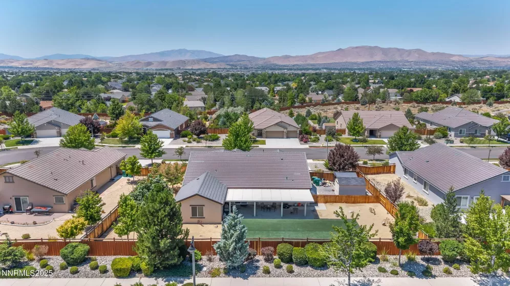 7718 Rhythm, Sparks, Nevada 89436, 4 Bedrooms Bedrooms, ,3 BathroomsBathrooms,Residential,Residential,Rhythm,250053287